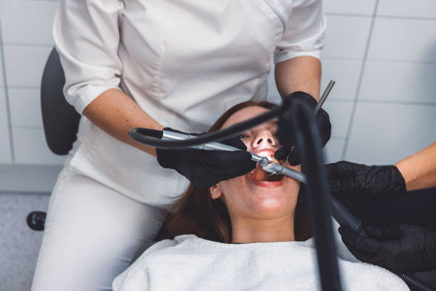 Best Cracked Tooth Emergency Dentist  in Leesburg, OH